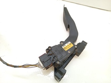 PEDAŁ POTENCJOMETR GAZU OPEL VECTRA C 3.0 CDTI