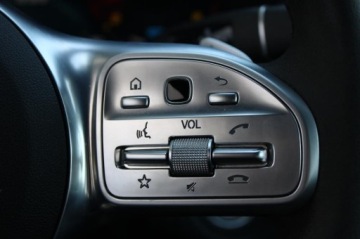 Mercedes Klasa C W205 2020 Mercedes-Benz Klasa C AMG Night Edition || 272km, zdjęcie 7