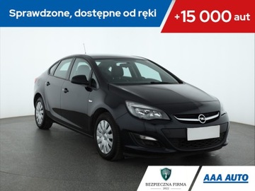 Opel Astra J Sedan 1.4 Turbo ECOTEC 140KM 2018 Opel Astra 1.4 T LPG, Salon Polska, GAZ, Skóra