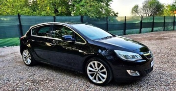 Opel Astra J Hatchback 5d 1.6 Turbo ECOTEC 180KM 2010 Opel Astra BENZYNA 180KM 5 drzwi NAWIGACJA super oakzja polecamy, zdjęcie 6