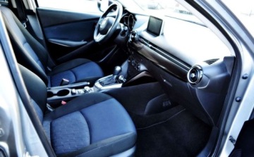 Mazda 2 III Hatchback 5d 1.5 SKY-G 90KM 2015 Mazda 2 Automat, Podgrzewane fotele, Czujniki parkowania tyl 1.5 Benzyna, zdjęcie 20