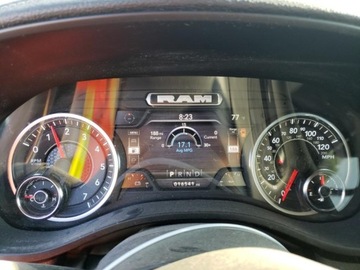  RAM 1500 Laramie 2023 5.7l 5.7 Benzyna 395KM, zdjęcie 9