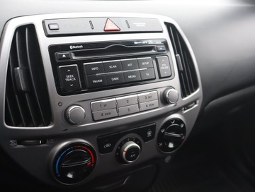 Hyundai i20 II Hatchback 5d 1.2 84KM 2014 Hyundai i20 1.2, Salon Polska, Serwis ASO, Klima, zdjęcie 10