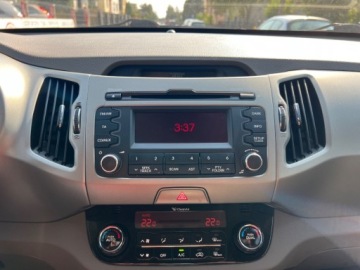 Kia Sportage III SUV 1.7 CRDi 116KM 2011 Kia Sportage LEDY KLIMATYZACJA PANORAMA TEMPOMAT PARKTRONIC EL.LUSTERKA HA, zdjęcie 10