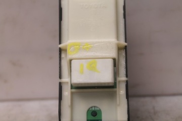 PANEL ŘÍZENÍ OKNO ZRCÁTKO TOYOTA IQ
