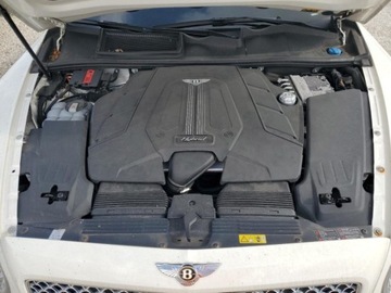 Bentley Bentayga 2020 Bentley Bentayga 2020 3.0l 3.0 Hybryda 443KM, zdjęcie 6