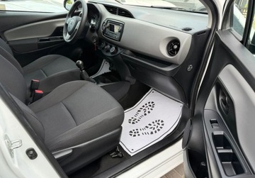 Toyota Yaris III Hatchback 5d Facelifting 2017 1.5 Dual VVT-iE 111KM 2019 Toyota Yaris salon Polska, FV-VAT 23, 1 rej 2020 r., lakier fabryczny 1.5, zdjęcie 11