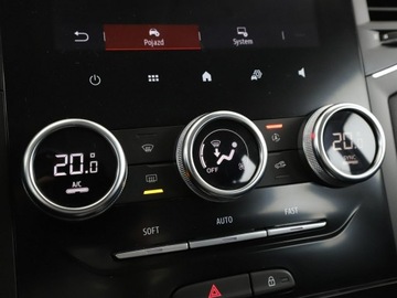 Renault Megane IV Hatchback 5d  Facelifting 1.5 Blue dCi 115KM 2022 Renault Megane Business automat navi PDC tempomat, zdjęcie 26