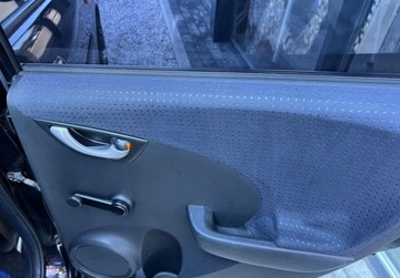 Honda Jazz III 1.2 i-VTEC 90KM 2011 Honda Jazz 1.2Benz.90KM Klima AluNowe Opony Kurtyny ESP Faktura Gwarancja, zdjęcie 4