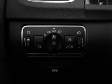 Volvo V60 I Kombi Facelifting 2.0 D2 DRIVE-E 120KM 2018 Volvo V60 FV23%, Czujniki, Navi, Aut.klima,, zdjęcie 30