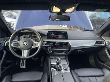 BMW Seria 5 G30-G31 Touring 530d 265KM 2017 BMW 530 M Sport XDrive Skóra Kamera Panorama, zdjęcie 8