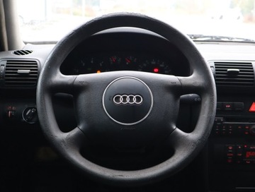 Audi A3 8L Hatchback 1.6 i 102KM 2000 Audi A3 1.6, Klima, Klimatronic, El. szyby, zdjęcie 14