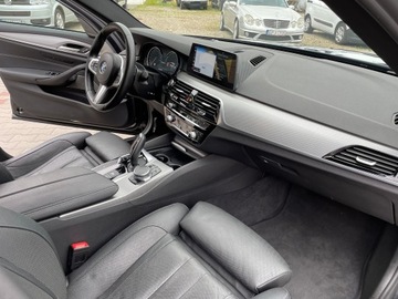 BMW Seria 5 G30-G31 Touring 550d 400KM 2018 BMW 5 Touring (G31) M 550 d xDrive 400 KM, zdjęcie 10