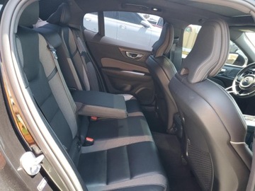 Volvo S60 III 2024 Volvo S60 Plus 2024 2.0l 2.0 Benzyna 247KM, zdjęcie 10