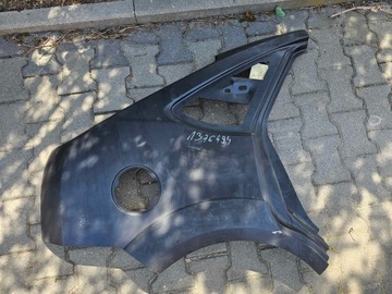 Błotnik tylny / tył prawy Ford Focus Hatchback 5d mk2 2005 - 2008 oryginał