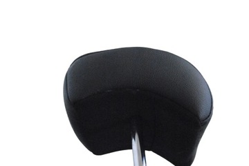 NISSAN JUKE I F15 2018 PODHLAVNÍK SEDADLA PŘEDNÍHO