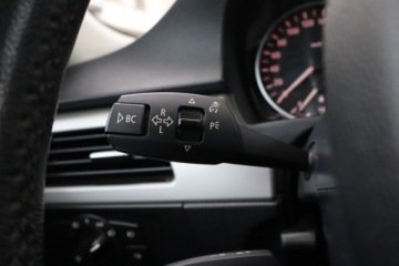 BMW Seria 3 E90-91-92-93 Limuzyna E90 318i 129KM 2007 BMW 3 318 i, Xenon, Klima, Klimatronic, Tempomat, zdjęcie 18