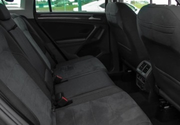 Volkswagen Tiguan II 2022 Volkswagen Tiguan Volkswagen Tiguan Elegance 2.0 TDI 150KM 1.5 Diesel 150KM, zdjęcie 12