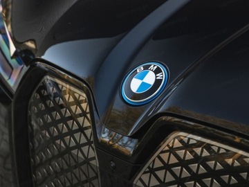 BMW iX SUV 105.2kWh 523KM 2024 BMW iX (523KM) | Kamera 360 + Zawieszenie pneumatyczne, zdjęcie 2