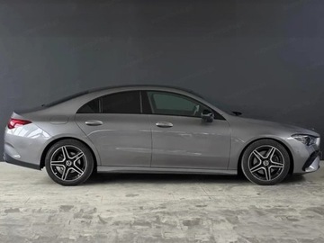 Mercedes CLA C118/X118 Coupe Facelifting 1.3 200 163KM 2025 Mercedes-Benz CLA 200 mHEV AMG Line 7G-DCT 1.3 163KM, zdjęcie 2
