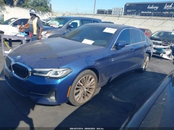 BMW Seria 5 G90-91 2023 BMW Seria 5 2023r., 3.0L 3.0 Hybryda 335KM, zdjęcie 1