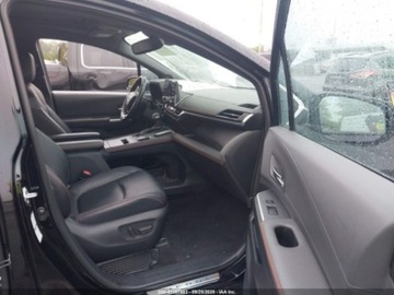 Toyota Sienna III 2022 Toyota Sienna 2022r., XSE, od ubezpieczalni 2.5 Benzyna 190KM, zdjęcie 8