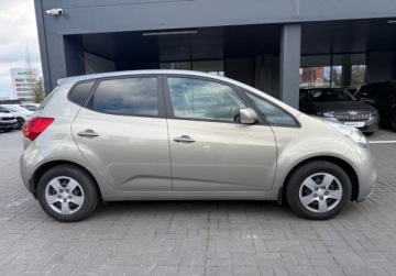 Kia Venga Mikrovan Facelifting 1.4 DOHC 90KM 2017 Kia Venga 1,4DOHC 2017rok PL Salon Serwisowany FV-marza 1.4 Benzyna 90KM, zdjęcie 3