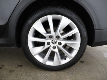 Skoda Octavia IV Scout 2.0 TDI 150KM 2022 Skoda Octavia Combi SCOUT 2.0TDI 150KM 4X4 ACC Kam, zdjęcie 26