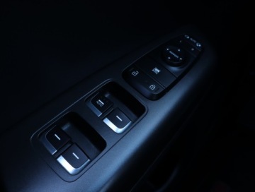 Kia Sportage IV SUV 2.0 CRDi 136KM 2017 Kia Sportage 2.0 CRDi, Serwis ASO, Skóra, Navi, zdjęcie 15