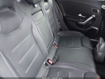 Mercedes CLA C118/X118 2020 Mercedes-Benz CLA 2020 r.,2,0 L 250 4MATIC 2.0 Benzyna 221KM, zdjęcie 10