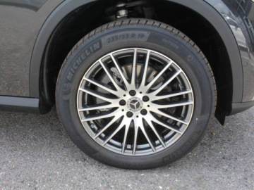 Mercedes GLC C254/X254 Coupe 2.0 220d 197KM 2025 GLC 220 d 4-Matic Avantgarde 2.0 (197KM) 2025, zdjęcie 4