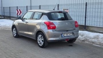 Suzuki Swift VI Hatchback Facelifting 1.2 DualJet SHVS 83KM 2021 Suzuki Swift 1,2 Hybrid Salon Polska Bezwypadkowy Faktura Vat 23 1.2 84KM, zdjęcie 4