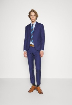 Garnitur slim fit Isaac Dewhirst 44