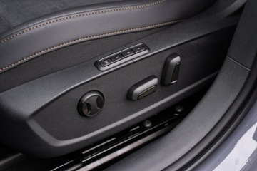 Cupra Leon II 2025 Cupra Leon Sportstourer 2.0 TSI 204 KM DSG 4Drive, zdjęcie 12