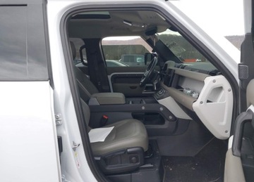 Land Rover Defender IV (L663) 90 2.0 i4P 300KM 2023 Land Rover Defender 2023r., 110 S, 2L, od ubezpieczalni 2.0 Benzyna 300KM, zdjęcie 6