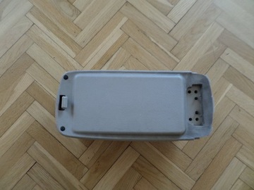 LOKETNÍ OPĚRKA CENTRÁLNÍ TUNELU AVENSIS T25 SKŘÍŇKA BEZ BÉŽOVÝ 2003-2008