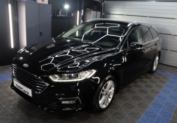 Ford Mondeo V Kombi 2.0 TDCi 150KM 2019 Ford Mondeo Automat _ 2.0 diesel _ Bardzo bogata wersja wyposazenia _ 2.0, zdjęcie 30