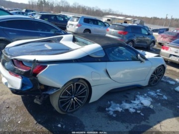 BMW i8 2019 BMW i8 2019 1.5 Hybryda 228KM, zdjęcie 6