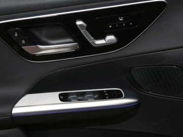 Mercedes GLC C254/X254 Coupe 2.0 220d 197KM 2026 220 d 4MATIC (197KM) Avantgarde | Kamera 360 + Hak holowniczy, zdjęcie 13