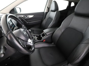 Nissan Qashqai II Crossover Facelifting 1.2 DiG-T 115KM 2018 Nissan Qashqai GRATIS! Pakiet Serwisowy o, zdjęcie 12