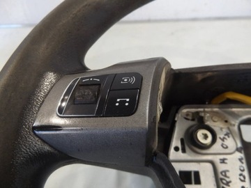 ASTRA III H VOLANT MULTIFUNKCE ZNIČENÝ
