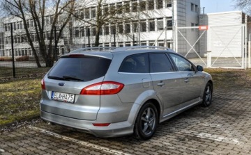 Ford Mondeo IV Kombi 2.0 Duratorq TDCi DPF 140KM 2010 Ford Mondeo 2,0TDCI Automat Alcantara Pakiet ST 2.0 Diesel 140KM, zdjęcie 3