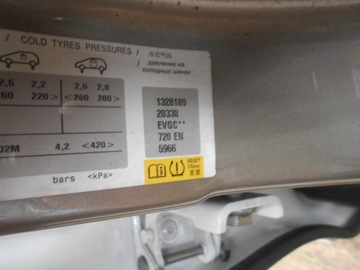 CITROEN DS5 13R VÍKO KUFRU ZADNÍ LAK EVGC