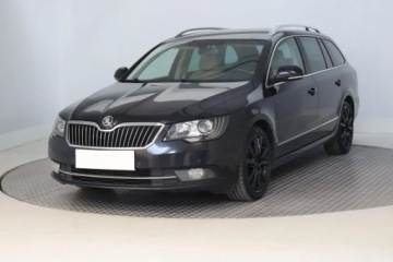 Skoda Superb II Outdoor 2.0 TSI 200KM 2014 Skoda Superb 2.0 TSI, Salon Polska, DSG, Navi, zdjęcie 1