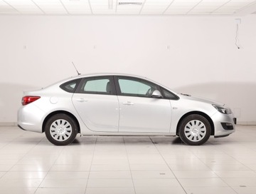 Opel Astra J Sedan 1.6 CDTI ecoFLEX 110KM 2018 Opel Astra 1.6 CDTI, Salon Polska, Serwis ASO, zdjęcie 4