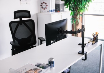 Держатель монитора 10–32 дюйма, регулируемый для настольного компьютера, сертифицированный твердый FURVERO