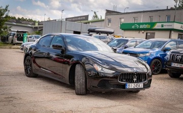 Maserati Ghibli III Sedan 3.0 V6 410KM 2018 Maserati Ghibli Maserati Ghibli 3.0 S 410KM 3.0 Benzyna 410KM, zdjęcie 3