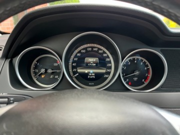 Mercedes Klasa C W204 Kombi T204 1.6 180 K BlueEFFICIENCY 156KM 2012 Mercedes-Benz Klasa C 1.6 benzyna 156 KM 6 biegow zarej w PL zadbany mo, zdjęcie 8