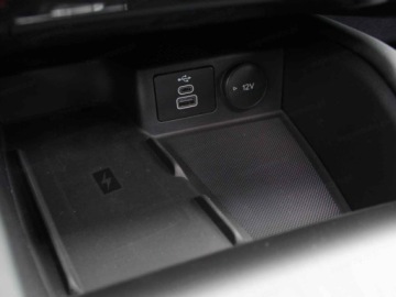 Ford Kuga III SUV Facelifting 2.5 FHEV 180KM 2025 Od ręki - ST-Line X eCVT 2.5 FHEV FWD 180KM / Pakiet Winter, Hak, zdjęcie 9