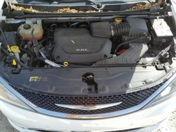 Chrysler Pacifica II 2017 Chrysler Pacifica Chrysler Pacifica Touring-L Plus FWD 3.6 Benzyna 287KM, zdjęcie 11